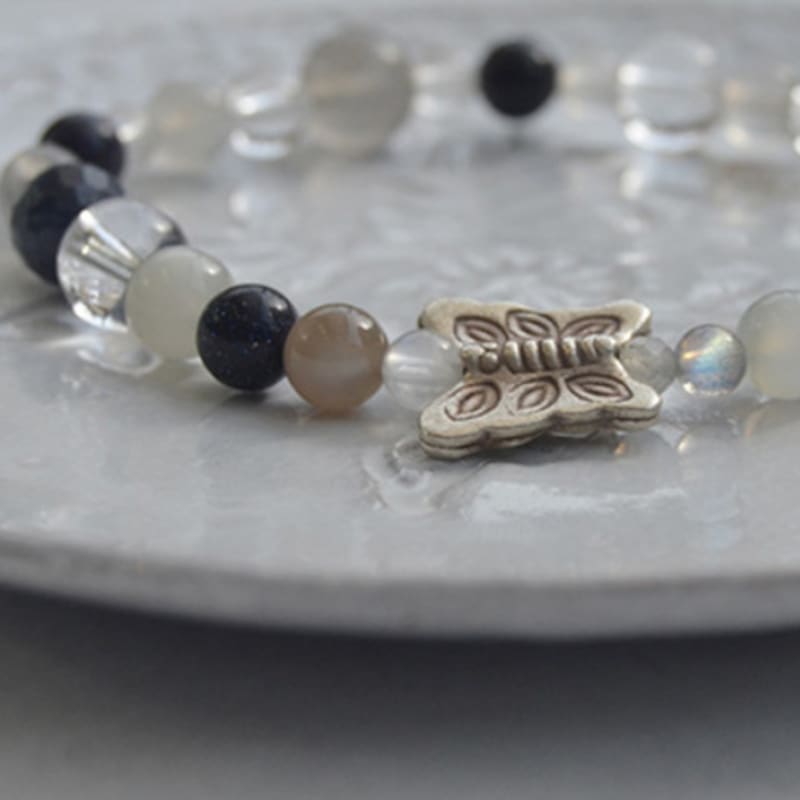 Martha auf dem Dachboden amelie.moon