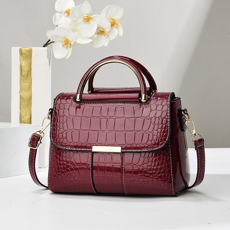 Vibrant Stylish Pu Small Handbag With Glossy Finish And Crocodile Print Trendsetters For