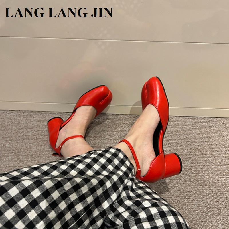 Women Split Toe Ninja Tabi Pumps Woman 5cm Heels Mary Janes Round Heels Shoes Buckle Strap Shallow Sandals Shoes For Party Mules