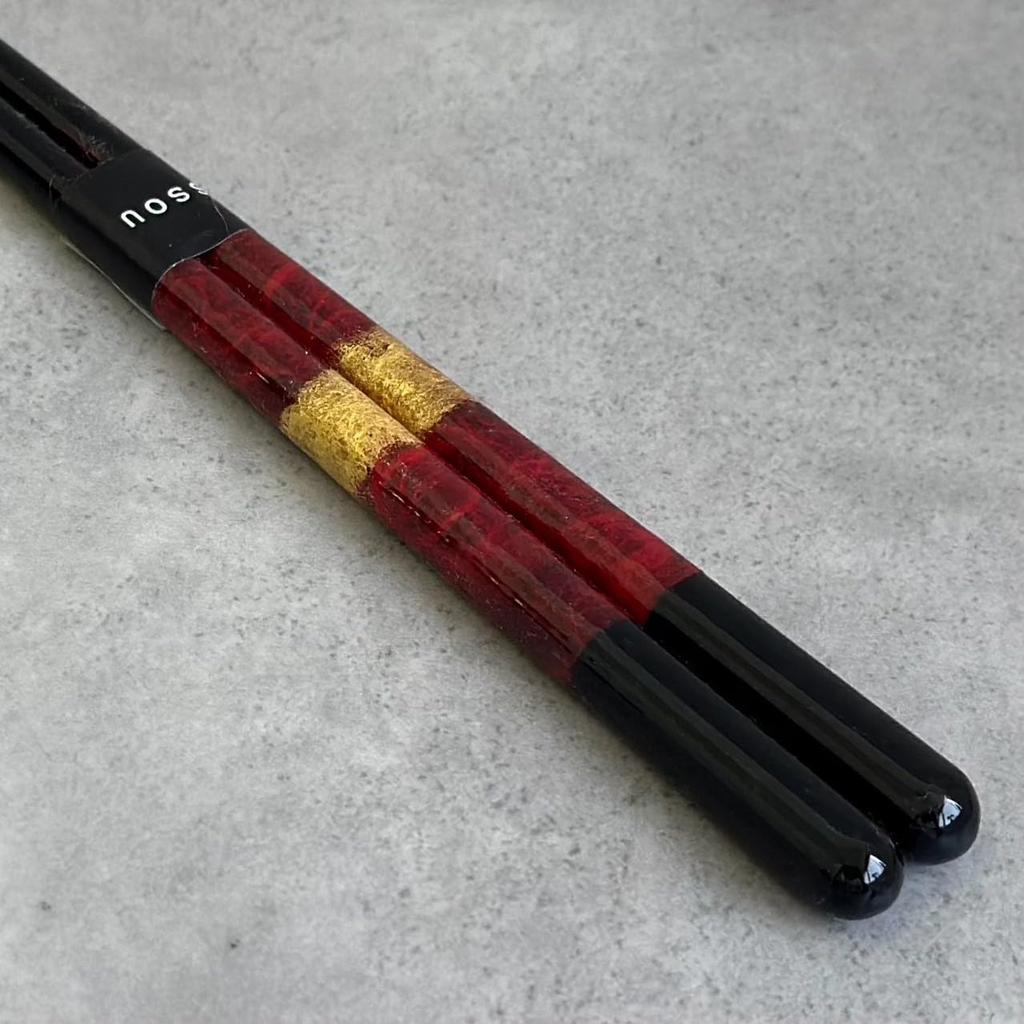 Yamaga Lacquerware Shop Gift Chopsticks with Gift Wrapping Perfect for Respect for the Aged and As a Commemorative Stylish Wooden Chopsticks Black