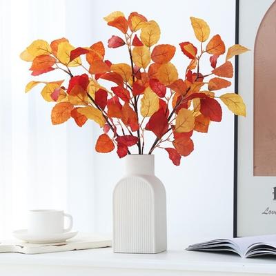 Decoração de casa – Flores e coroas artificiais