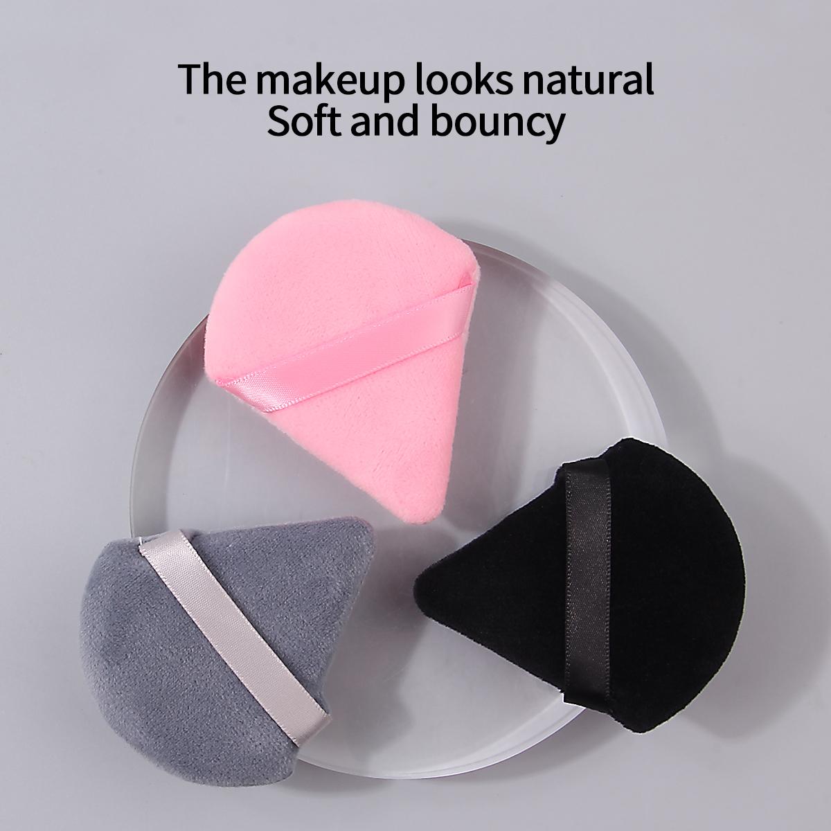 

3 sets of best-selling triangular flocking powder puffs,soft and portable loose powder and loose powder setting and makeup tools