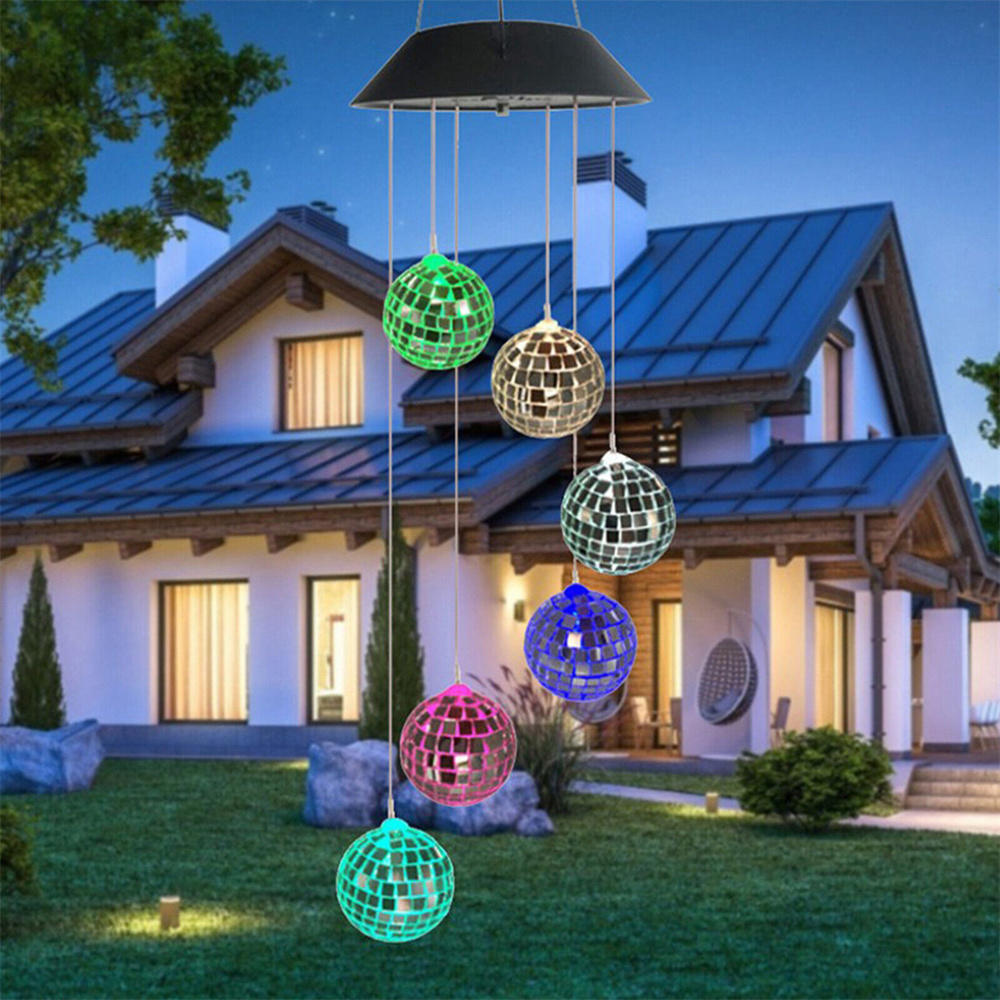Fargeskiftende Disco Speil Ball Lampe Solcelledrevet Vindklokke Mobilt hengelys for hage Landskap Pathway Festival Dekor