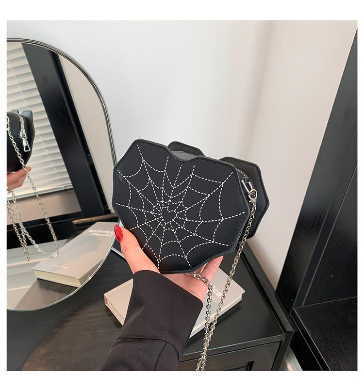 2024 New Korean Style Heart-shaped Spider Web Shoulder Bag Urban Minimalist Fashion Pu Chain Crossbody Bag
