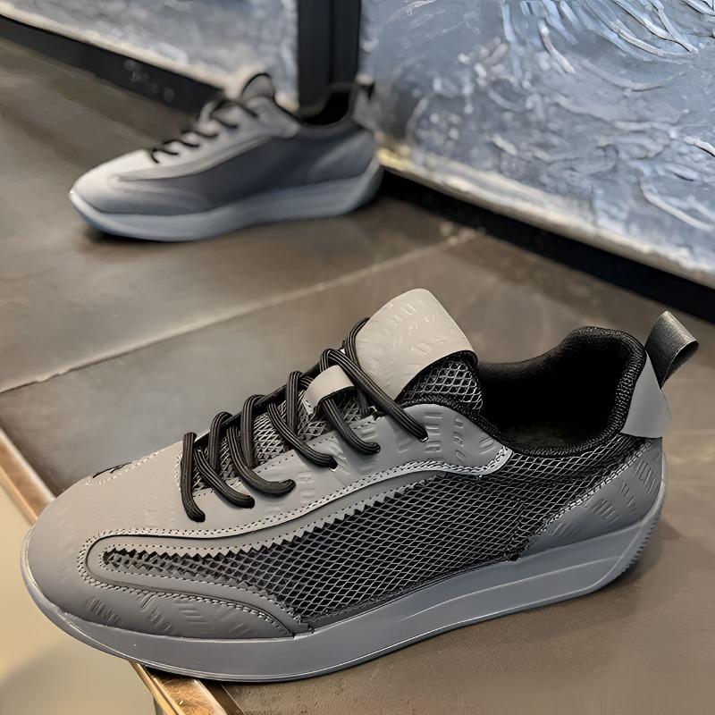 

New breathable mesh casual shoes men s sports shoes four seasons trendy student men s shoes 44