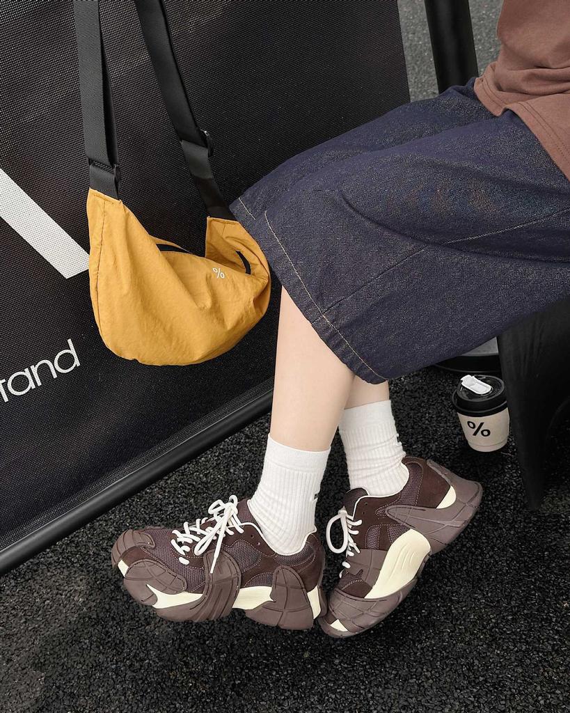 2025 early autumn new small 6cm muffin bottom versatile niche lace-up casual women's fashion breathable dad shoes