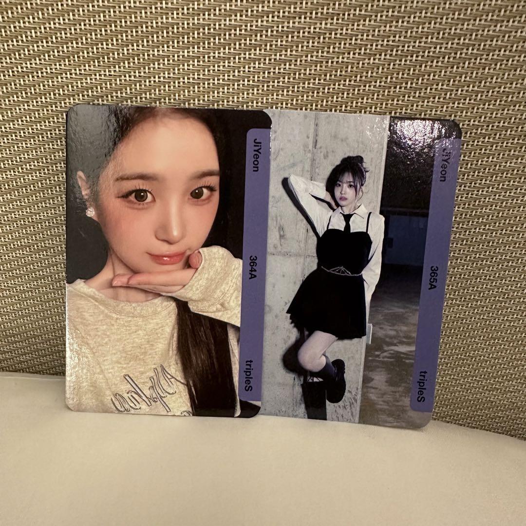 

[USED] tripleS @% objekt Jiyeon AA364 AA365