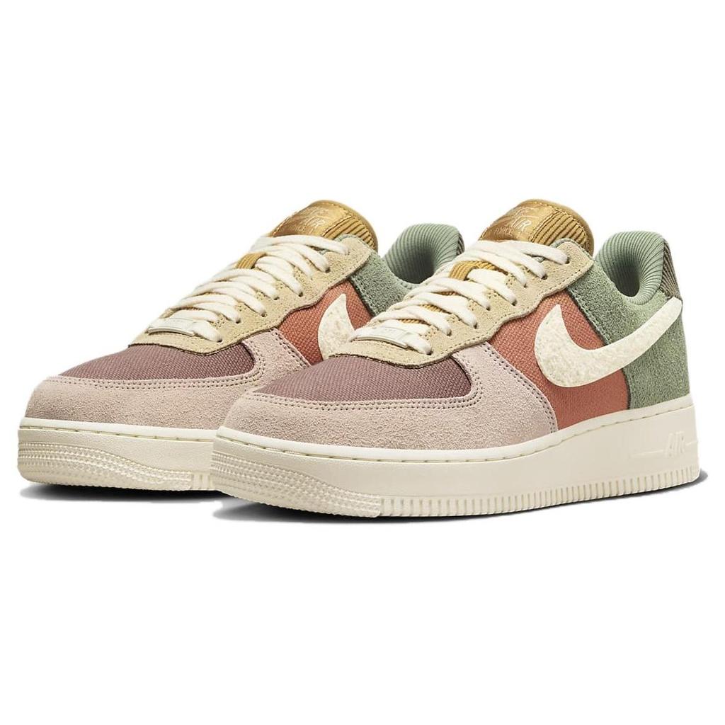 Nike Air Force 1 07 LX Verde Petrolio Terra Blush Sneakers da Donna Marrone Sesamo Avorio Pallido FZ3782-386