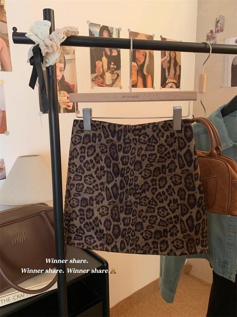 2024 European Leopard Print A-line Midi Skirt - High Waist, Slimming, Petite, Autumn Winter Style