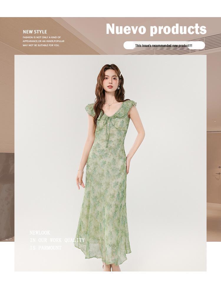 Damen Floral V-Ausschnitt Grünes Kleid - Frühling/Sommer 2026, Urlaubsstil, Fledermausärmel, Tailliert.