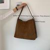 Autumn and winter suede bags, new suede retro wind tote bags, large-capacity women's shoulder bags.
