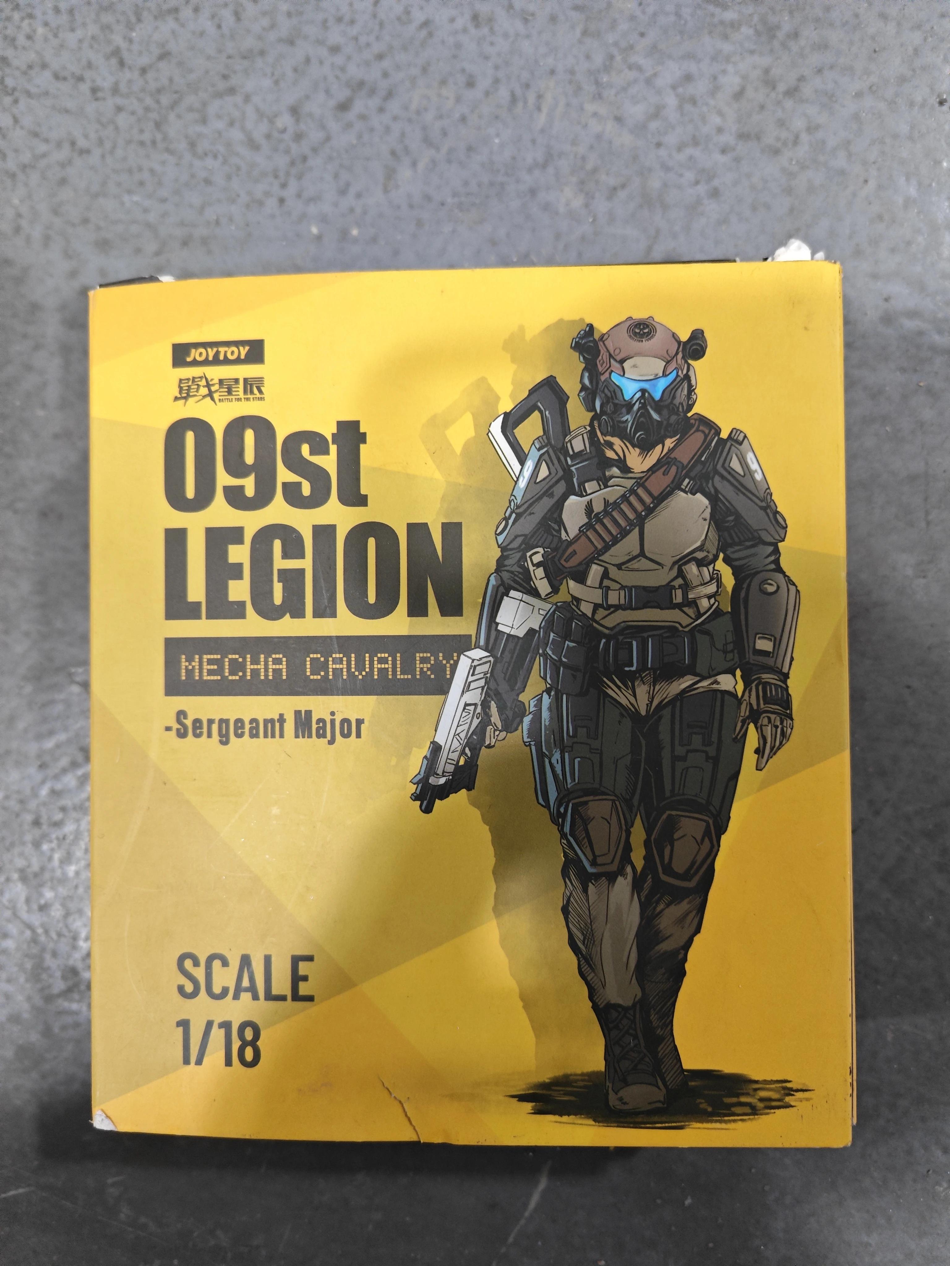 

Joytoy 1/18 Ninth Legion Sergeant Major Articulated Action Figure Model Doll