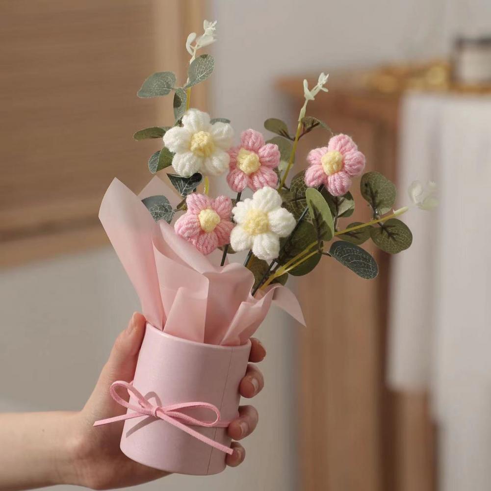 Long-lasting Artificial Flowers Handcrafted Crochet Flower Bouquet Knitted Yarn Floral Decoration Diy Handmade for Mother's
