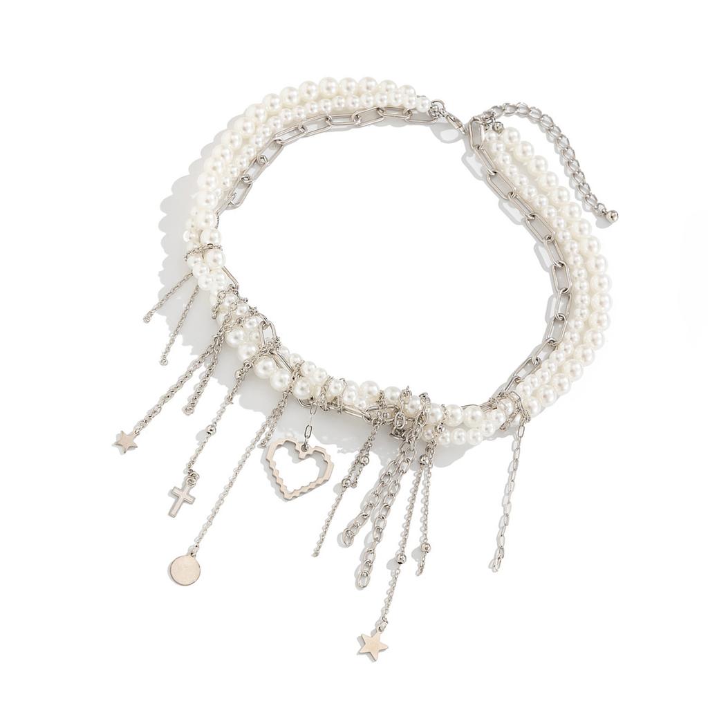 Fashionable Tassels Heart Pendant Necklace with Imitation Pearls and Metal Chain Modern Necklace Present for Women