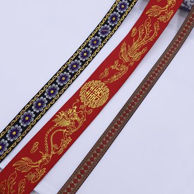 Πολυτελής Κόκκινη Κορδέλα Γάμου με Κεντημένο Δράκο & Φοίνικα και Εθνοτική Δαντέλα