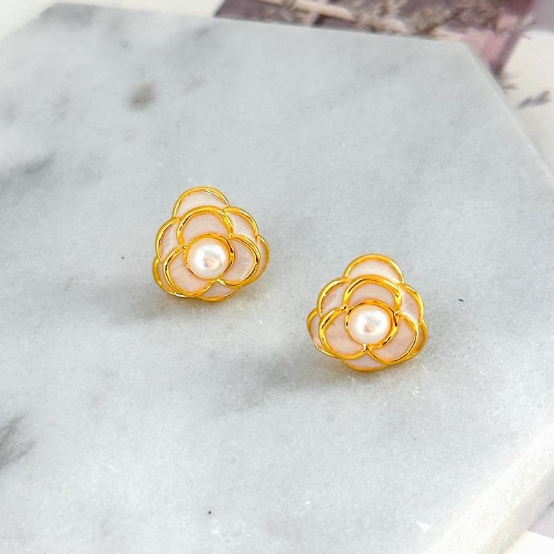 Fashion High-End Women S Stud Earrings, Camellia Earrings.