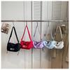 City Fun Wild Duffle Bag With Nylon Material For Daily Use
