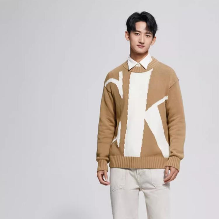 Calvin Klein Letter Jacquard Crew Neck Sweater Men Sweater Khaki 40JM331-HMS