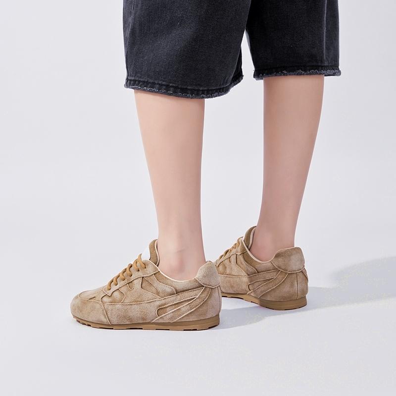 Women Sneakers Shoes  Genuine Leather Flat Women Moral Training Shoes Large Size Retro Casual Female Shoes