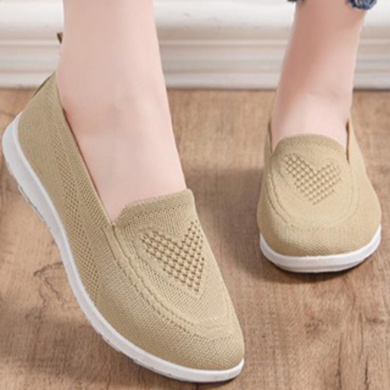 Women Old Beijing Cloth Shoes Soft Sole Casual Flat Shoes Comfort Mom Shoes
