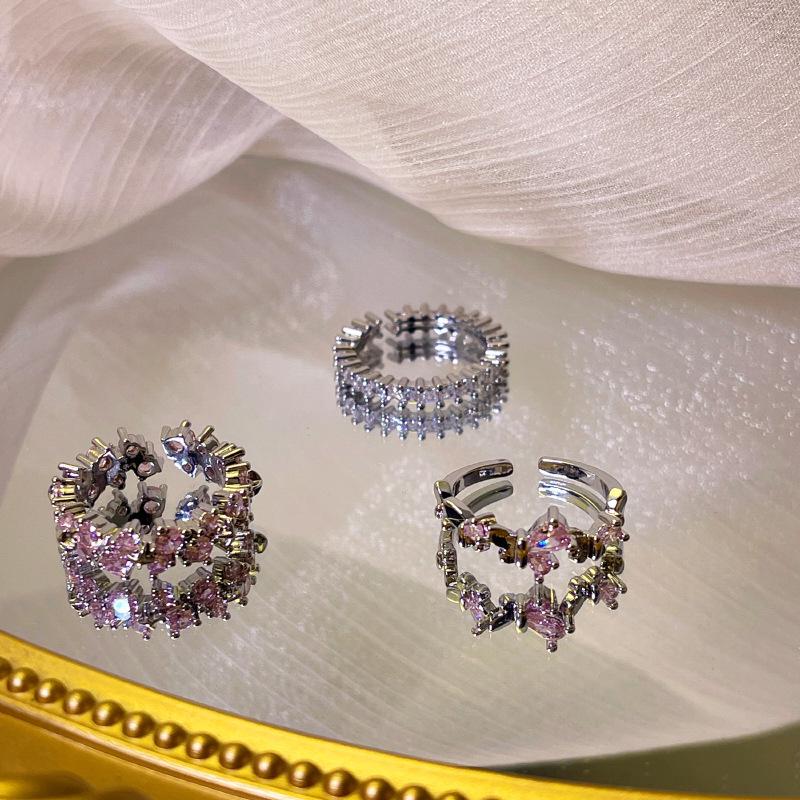 Elegant Pink Zircon Butterfly Ring - Edgy and Sweet Style for Women, High-End Versatile Design, Perfect for Index Finger.