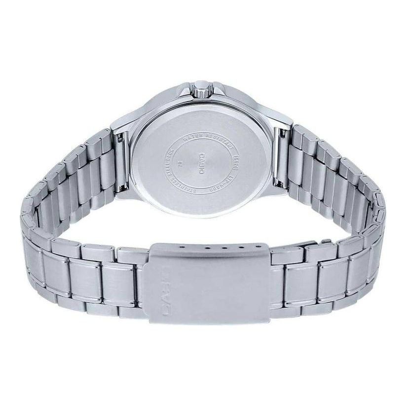 Casio Standard Series Dress Fashion Classic Three Eye Six Needle Roman Scale Quartz Movement Stainless Steel Strap Women Watches Silver LTP-V300D-7A2