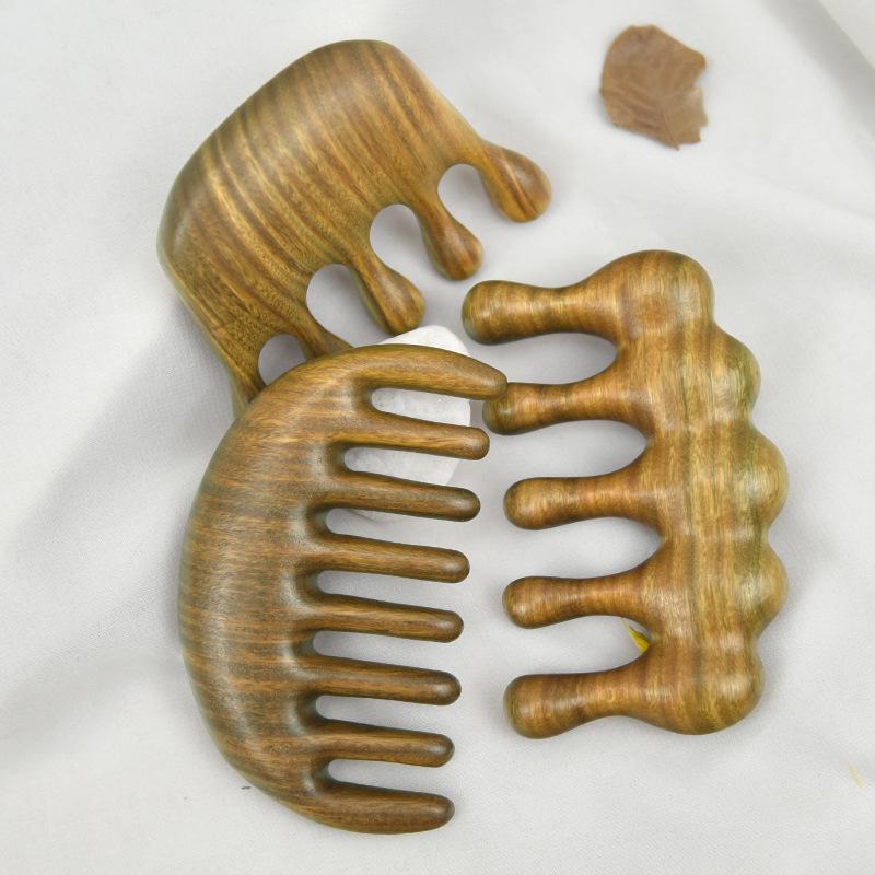 Green Sandalwood Coarse Teeth Massage Comb for Relaxing Scalp Care & Daily Use