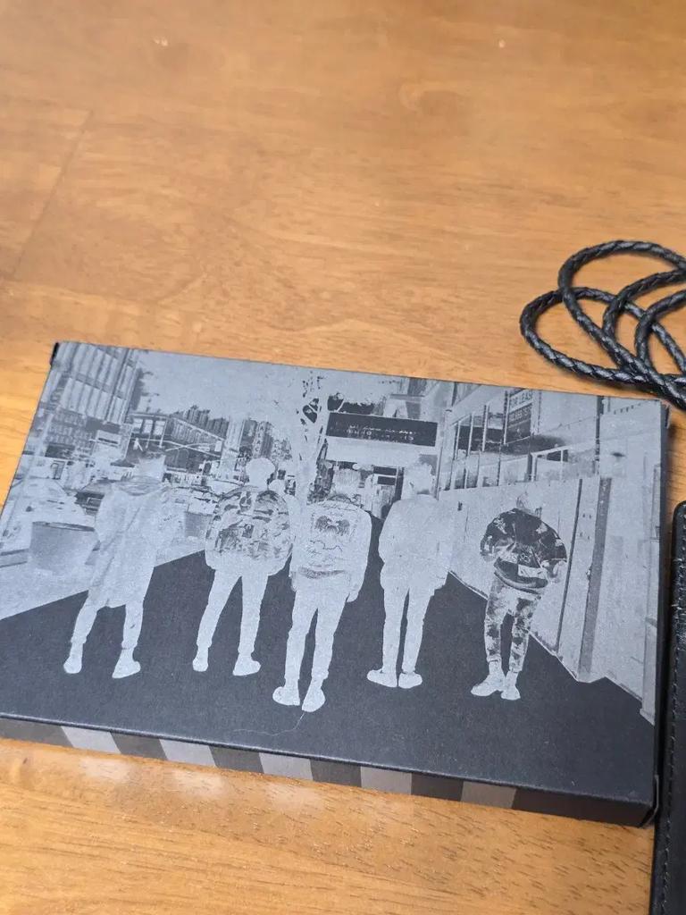 BIGBANG VIP Card Holder