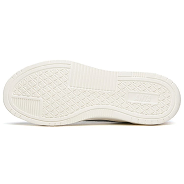 Anta Slip Resistant Abrasion Resistant Low Top Skateboard Shoes Men's Ivory White Sand Grain Gray 912138823-3