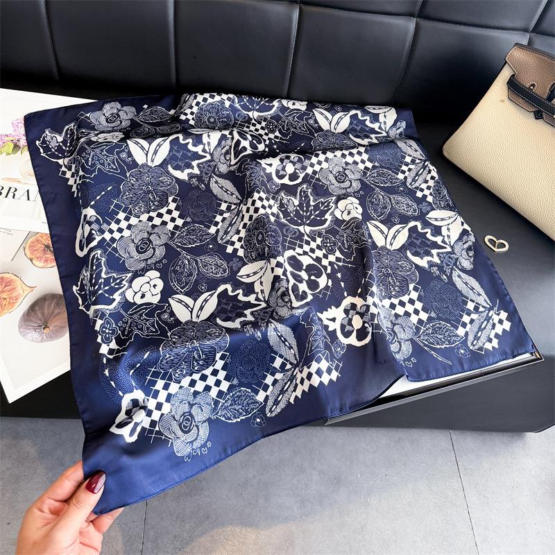 Plaid Rose Print Scarf Imitation Silk Retro High-end Sunscreen Shawl Neck Square Scarf Scarf Silk Scarf Headscarf