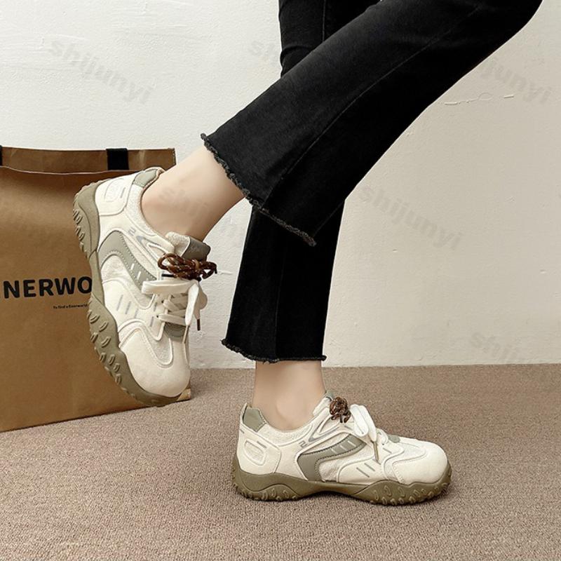 Fashion Women's Fashion Board Shoes New Four Seasons Outdoor Non Slip Sneakers Comfortable Height Increase Wear-resistant Casual Shoes
