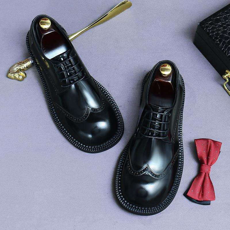 Retro Mens Dress Brogues Shoes Luxury Genuine Leather Round Toe Handmade Fashion Flat Brown Black Wedding Social Shoes Man