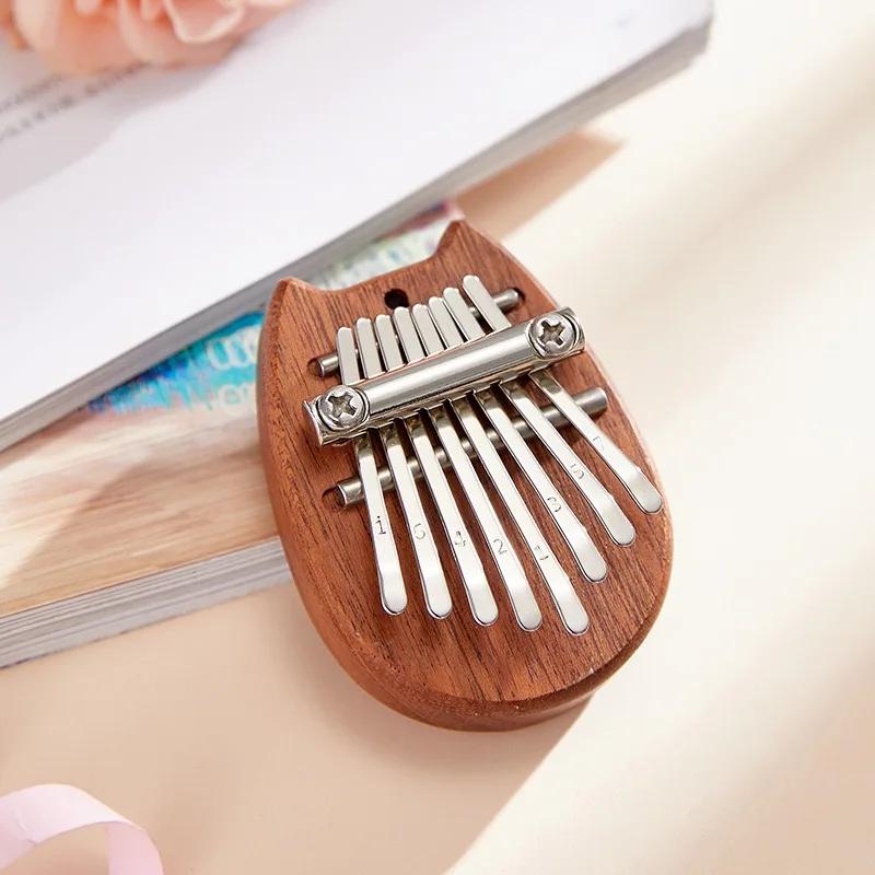8 Tasten Mini Kalimba Exquisites Finger Daumenklavier Marimba Musikalisch Gutes Zubehör Anhänger Geschenk Finger Tastatur Musikinstrument