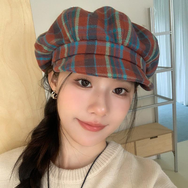 Red Plaid Painter Hat Female Fashionable Beret Showing Face Small Peaked Hat Big Head Circumference Cloud Hat Versatile Octagonal Hat