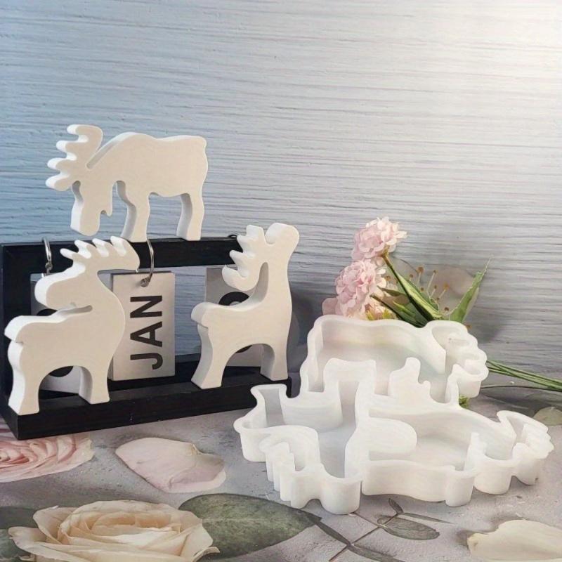 Cute Elks Candle Mold 3 Elk Deer DIY Handmade Christmas Deer Ornaments Decoration Cement Plaster Silicone Mold Christmas Gifts