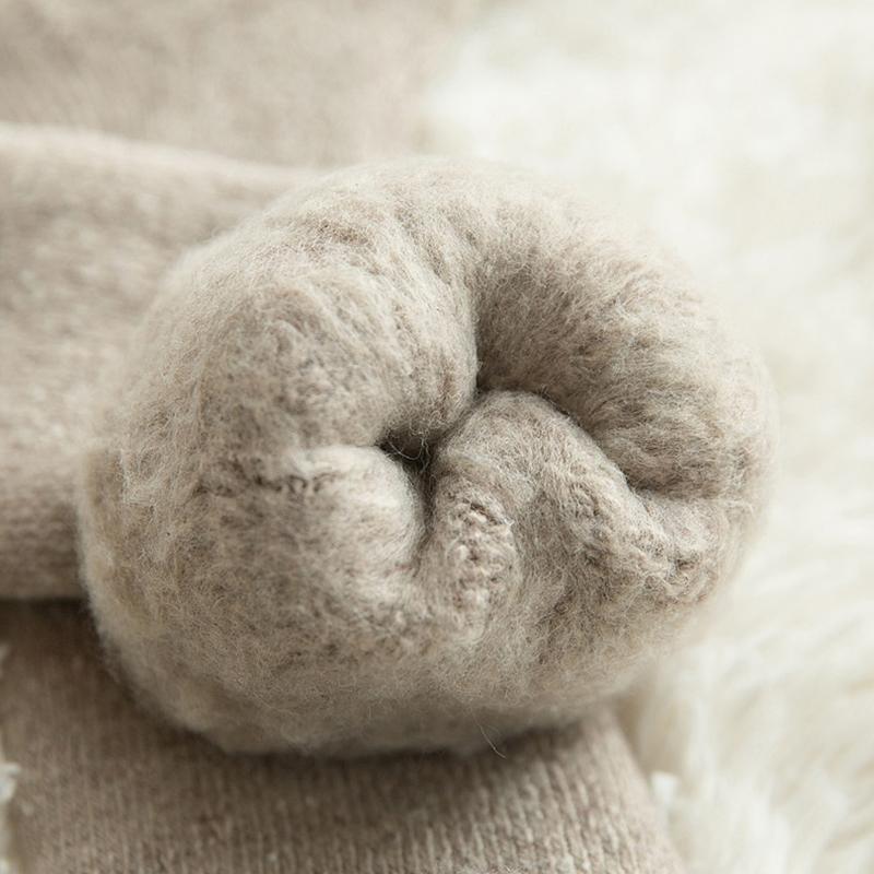 Women's Plush Towel Thick Socks Winter Thick Warm Long Socks Woolen Socks Snow Skiing Socks