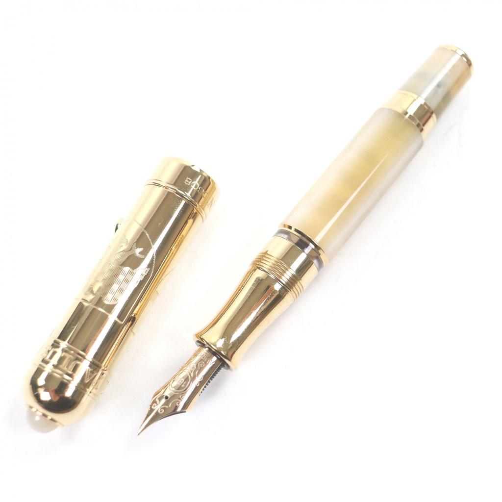 Excellent AURORA  fountain pen Pope Limited Edition 2004, 1919 pieces gold Used