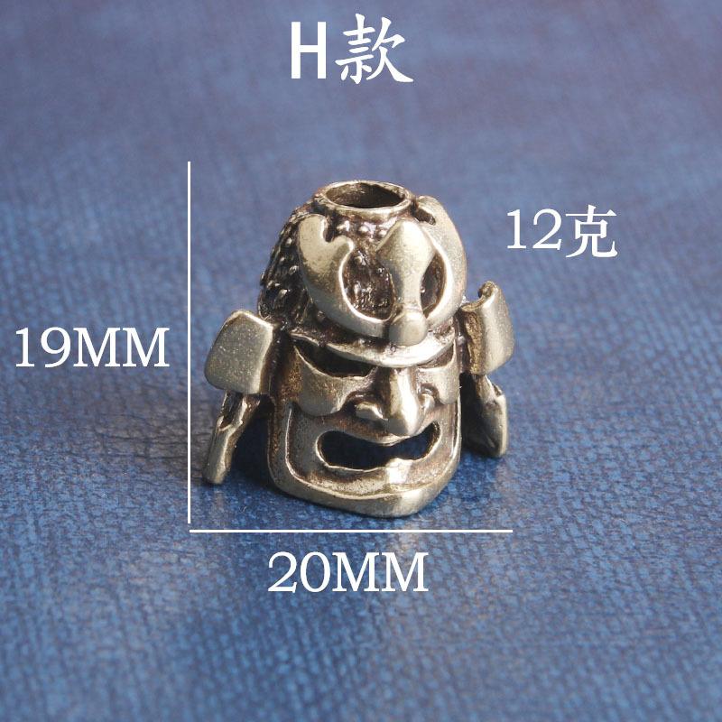 Vintage Brass Samurai Helmet Creative Rope Pendant Three-Way DIY Pendant Accessories Personalized Sword Pendant Wealth Cloth Buc