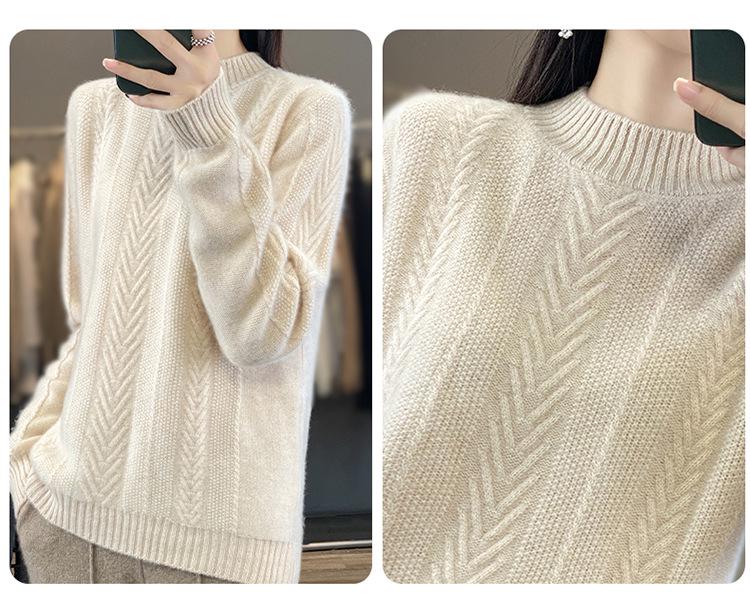 2025 Autumn/Winter Women's Loose Warm Knit Pullover with Half-High Neck and Raglan Sleeves in Korean Style