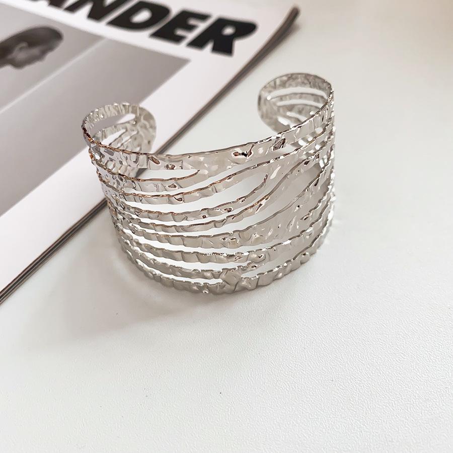 High-End Geometric Pleated Open Bangle - Women's Stylish Multi-Layer Irregular Bracelet