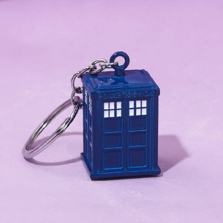 Attractive Tardis Themed Keychain Pendant Adds Character to Key Secure Key Rings Creative Keychain for Personal Use