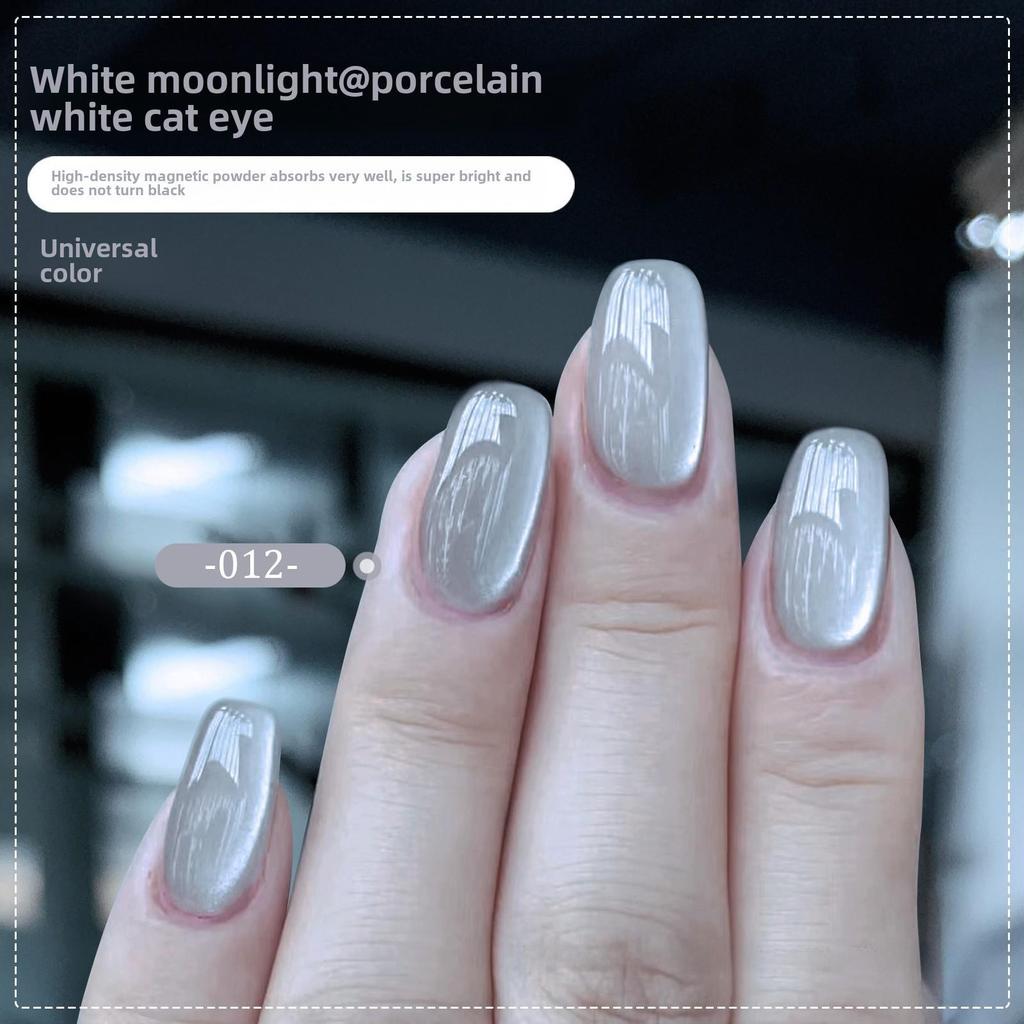 White Moonlight Crystal Cat's Eye Nail Polish - Autumn/Winter Collection, Special Edition.