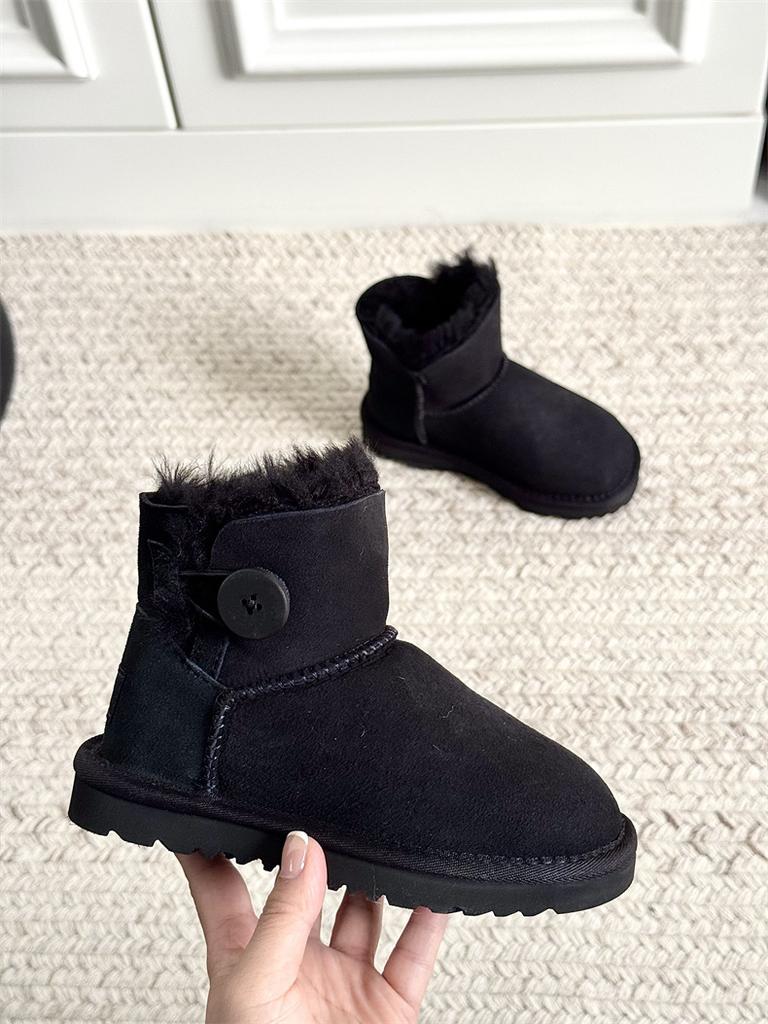 Girls' snow boots 2025 autumn and winter new sheepskin and fur integrated short tube piled thickened warm cotton shoes + children's winter shoes