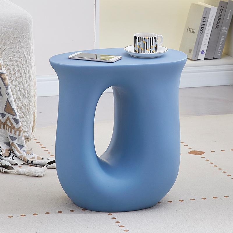 Nordic Coffee Tables Small Side Table Decoration Accessories Cute U-shapped Design Portable Living Room Furniture Self-contained