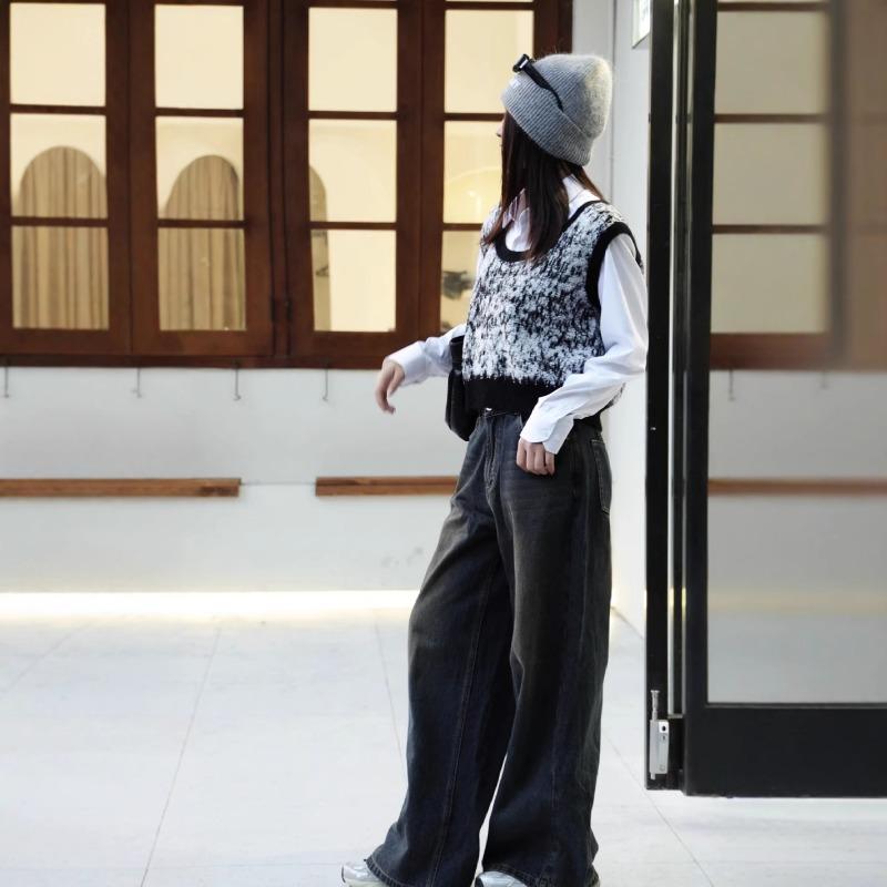 Soft Waxy Skin-friendly Alpaca Wool Blended Neck Knitted Sweater Women's Autumn New Sweater, Thin Stacked Vest