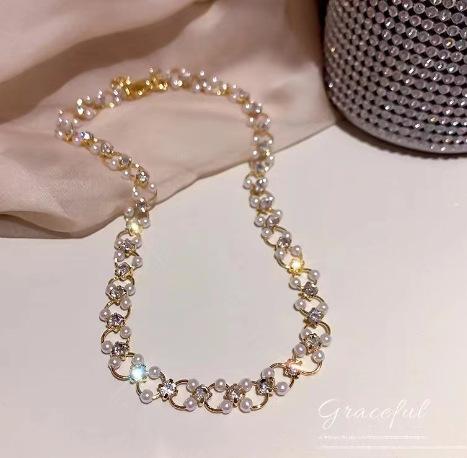 European and American exaggerated retro big-name necklaces, popular bundle neck alloy multi-layer full diamond welding neck chains