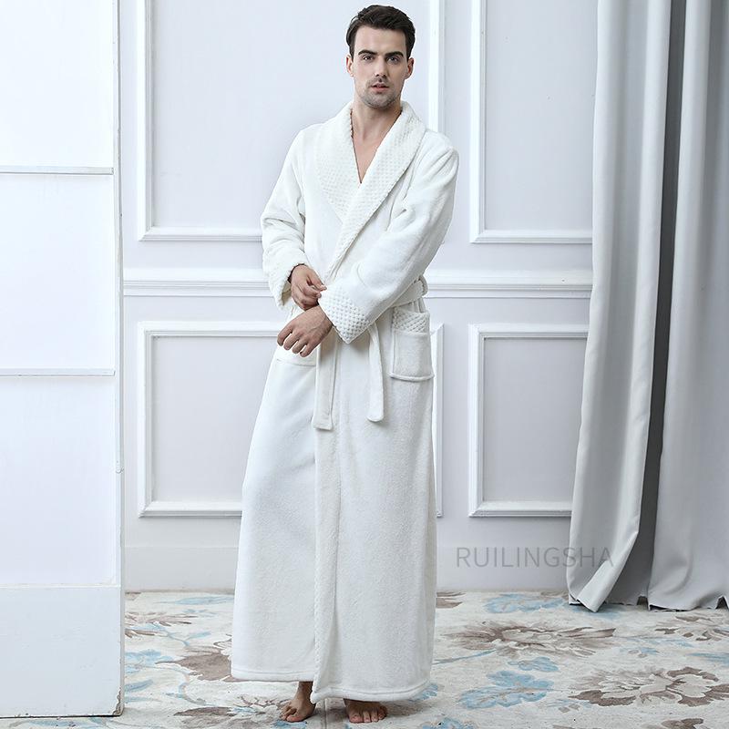 Thickened Flannel Robe: Warm Coral Fleece Bathrobe for Couples - Men's & Women's Plus Size Zipper Nightgown