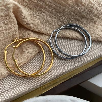 Fashion Versatile Style Circle Simple Temperament Earrings Versatile Premium Sense Simple Retro Earrings