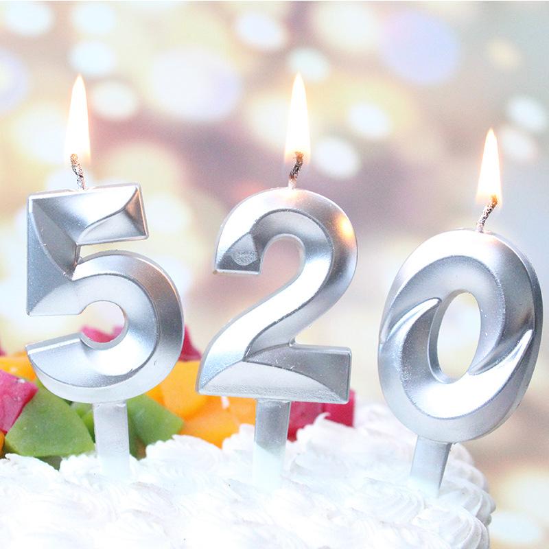 Ny Kreativ Födelsedagstårta Fest Födelsedagsdekoration Tredimensionell Silver Diamant Stort Nummer 0-9 Bakljus