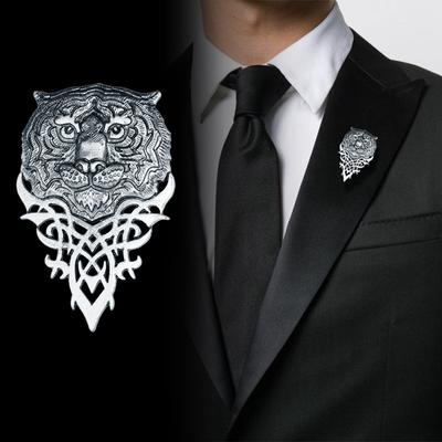 Retro Metal Tiger Head Animal Brooches Pins for Women Men Suit Shirt Badge Lapel Pin Fashion Jewelry Clothing Accessories